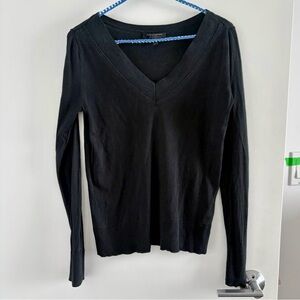 Banana Republic Silk-Cashmere Blend Black V-neck Sweater